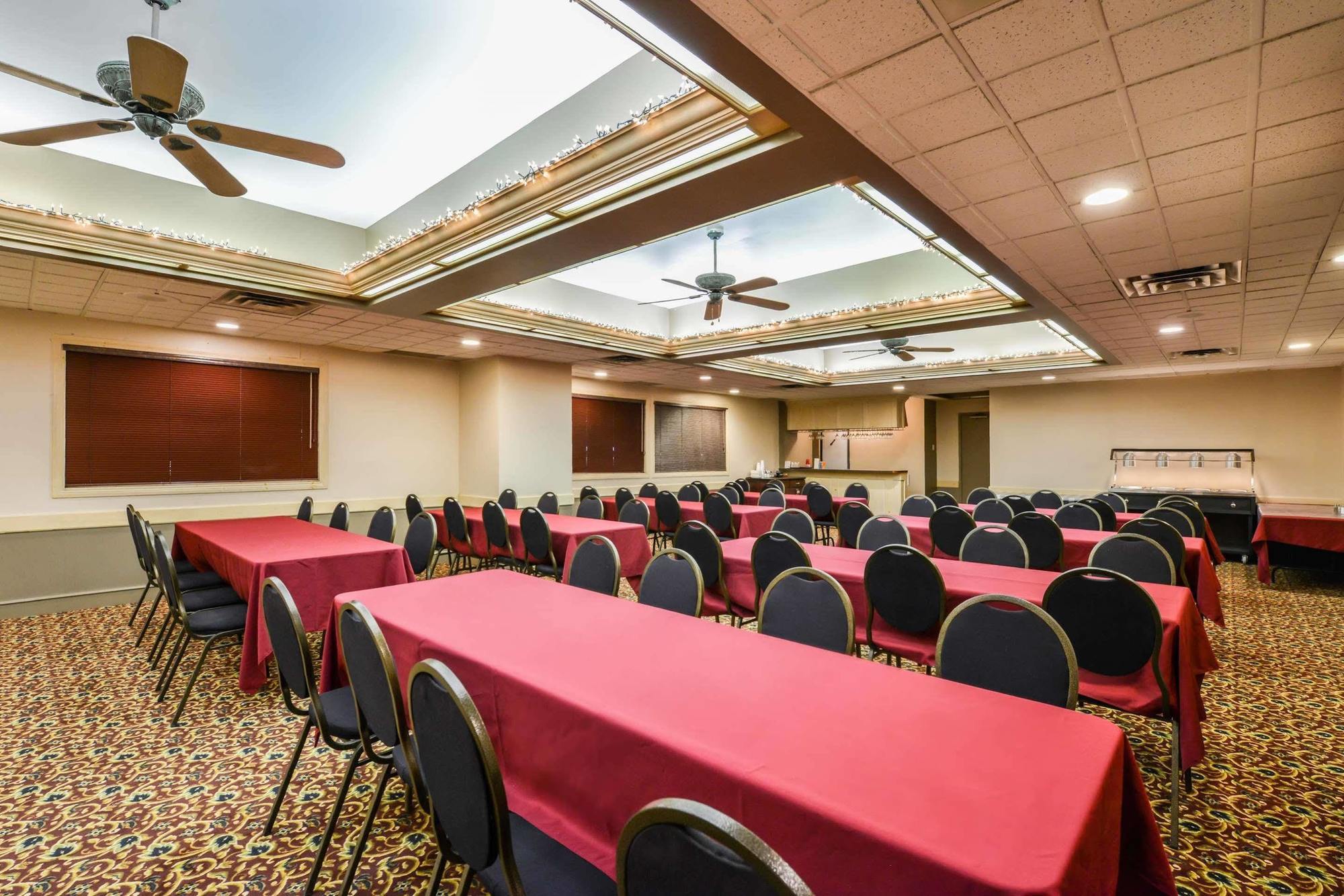 Canadas Best Value Inn Whitecourt Exteriör bild