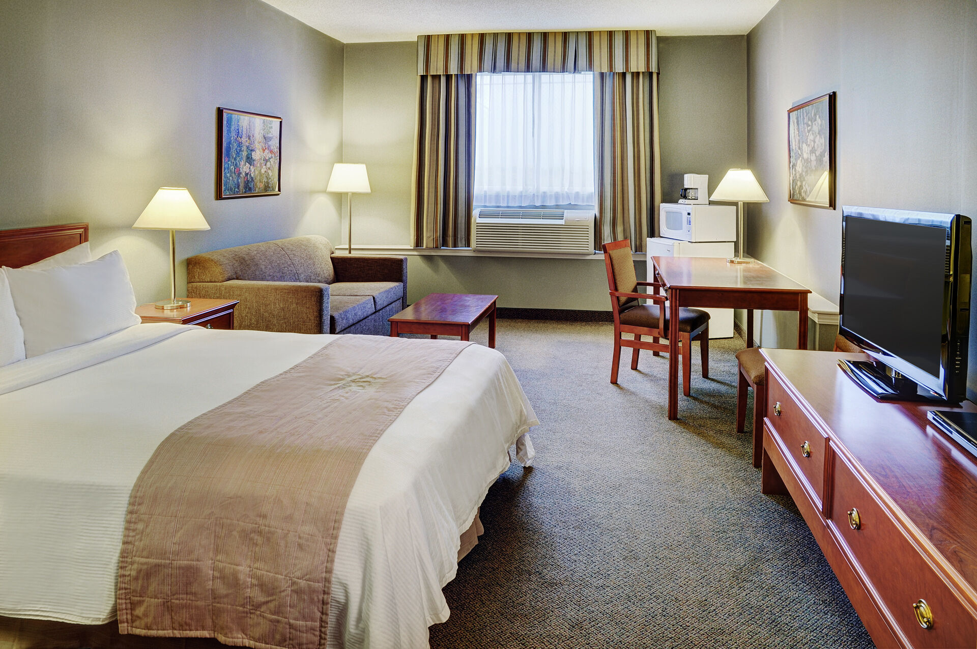 Canadas Best Value Inn Whitecourt Exteriör bild